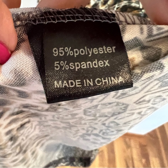 Happy & Free Black Genuine Leather Shoulder/Tote Bag + Medium Boho Dress - Picture 8 of 16